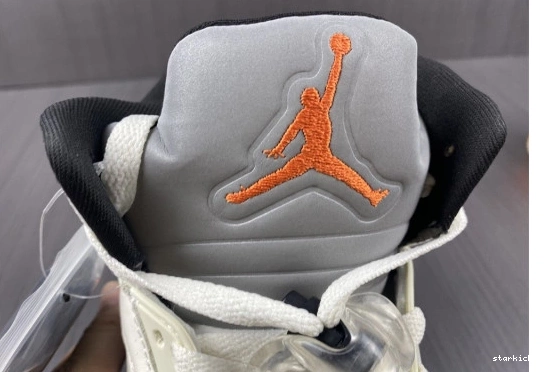 DC1060-100 Retro DC1060-100 Air Orange Total 5 Jordan 0201